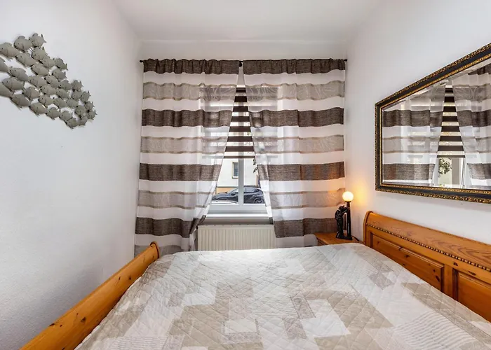 Am Georgengarten - 2 *